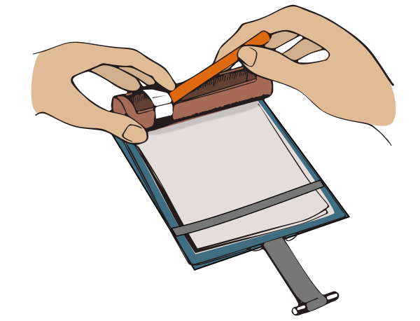 Someone takes a pen from a Rollgut